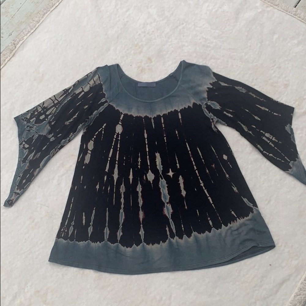 Blue and black tie dye shirt!